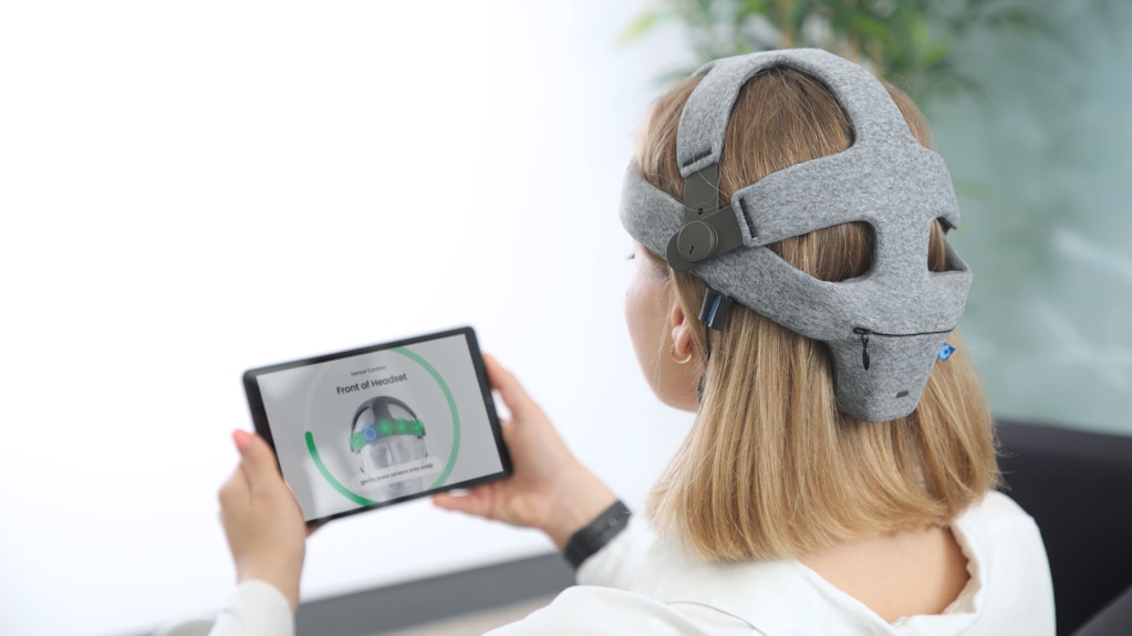 Cumulus EEG headset