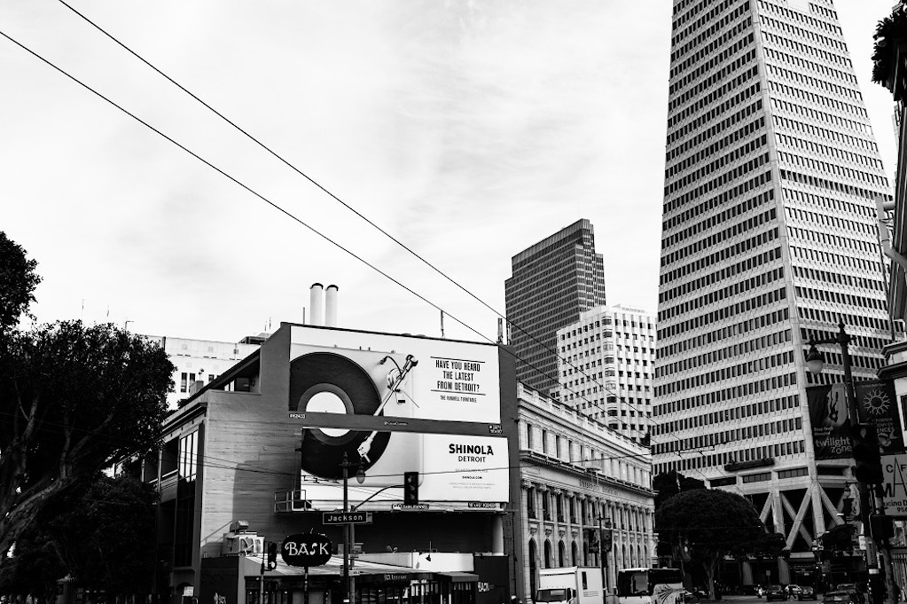 Shinola Runwell Turntable